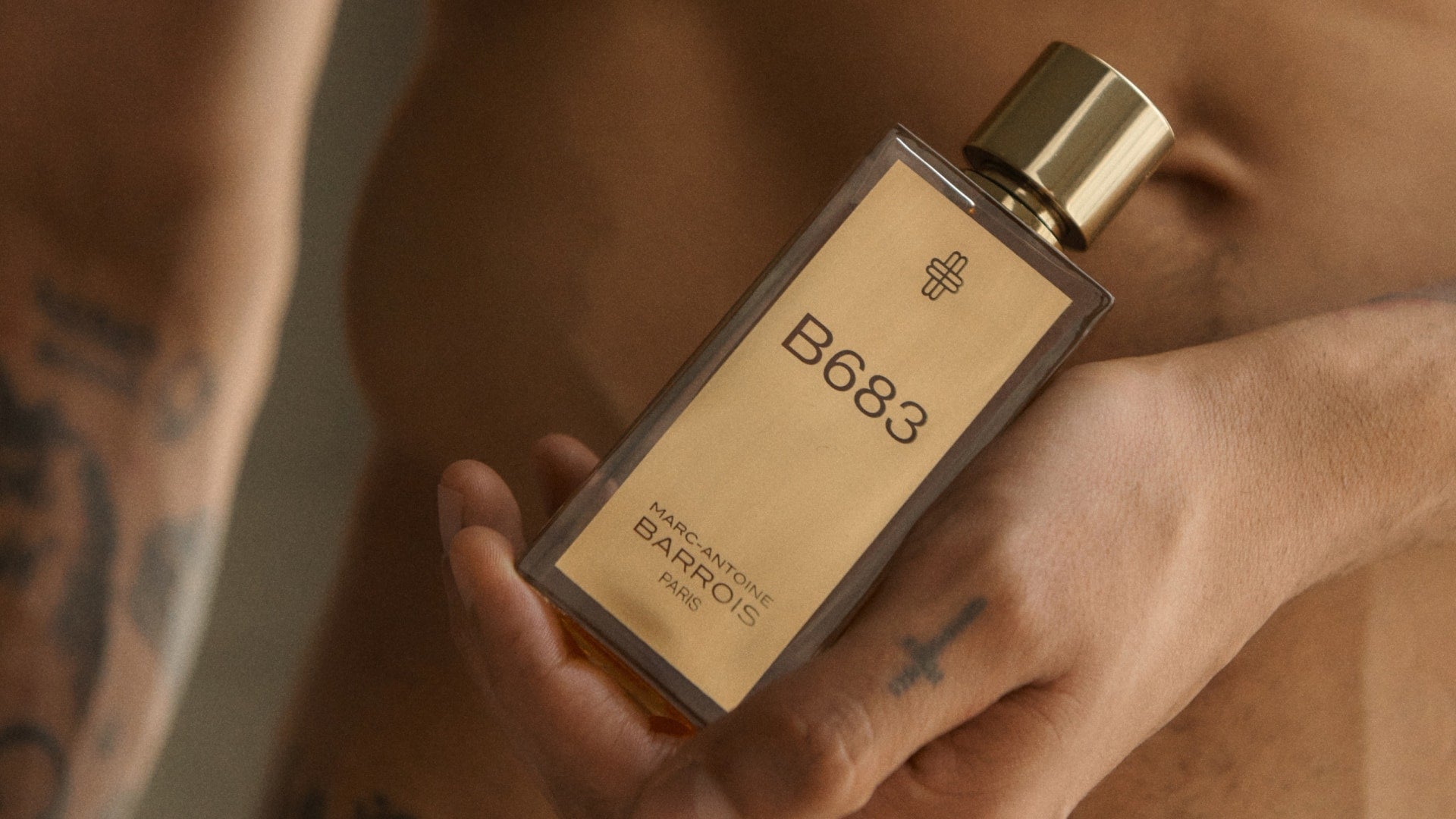Parfum boisé : Guide des essences et sillage pro 2026