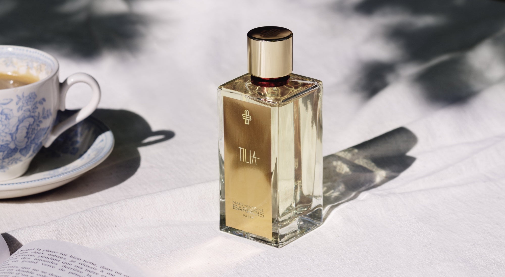 The art of jasmine perfume: Duality and molecular radiance