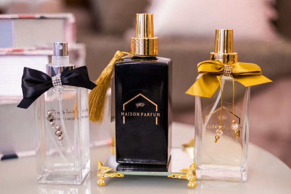 Body mist vs perfume: a journey through olfactory density